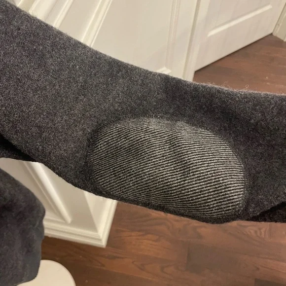 Gray Zip-Up Sweater - Picture 3 of 8